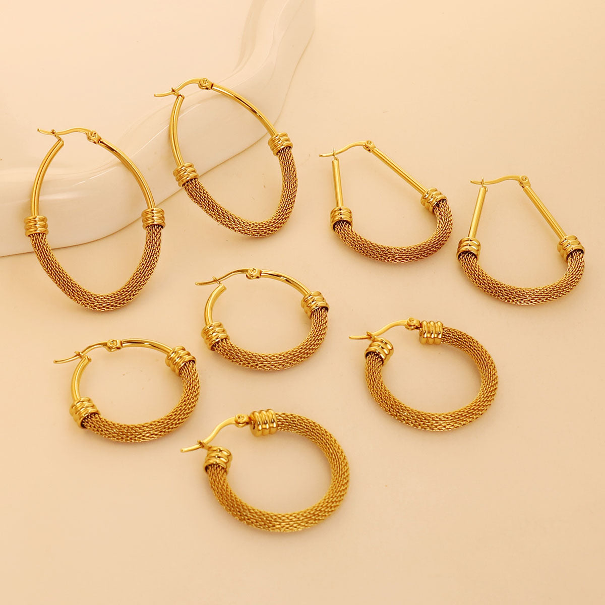 Simple Style Round Earrings for Women with 316 Stainless Steel Ear Pins and 18K Gold Plated 304 Stainless Steel Design