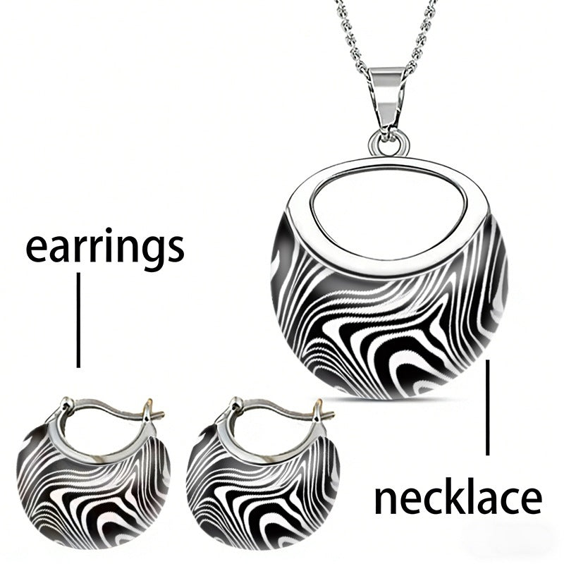 Zebra Pendant Necklace in Glass Featuring Bohemian Style, Unisex Design, 3 Pieces Set